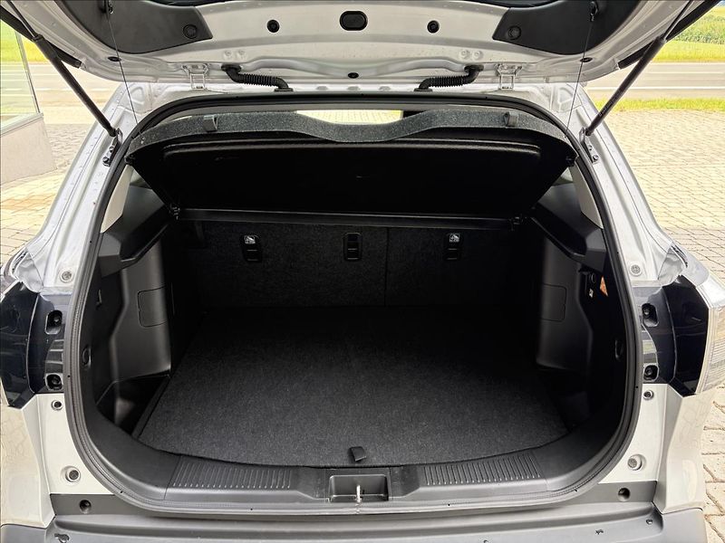 Suzuki SX4 1,5 AT Elegance - fotka 13 z 19