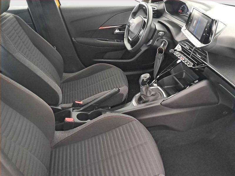 Peugeot 208 (2021) 1.2 PureTech, Serv.kniha - fotka 9 z 16