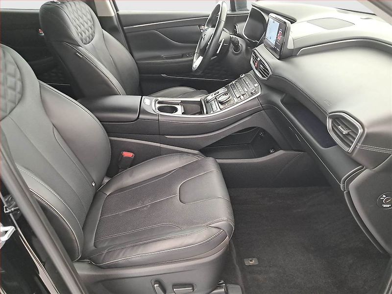 Hyundai Santa Fe (2023) 2.2 CRDi - fotka 9 z 22
