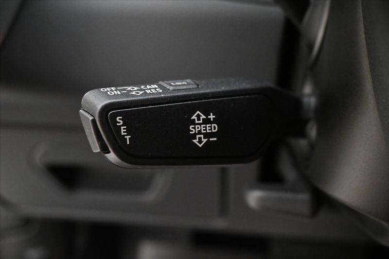Audi A6 Avant 3,0 TDI V6 210kW MHEV Zá - fotka 23 z 31