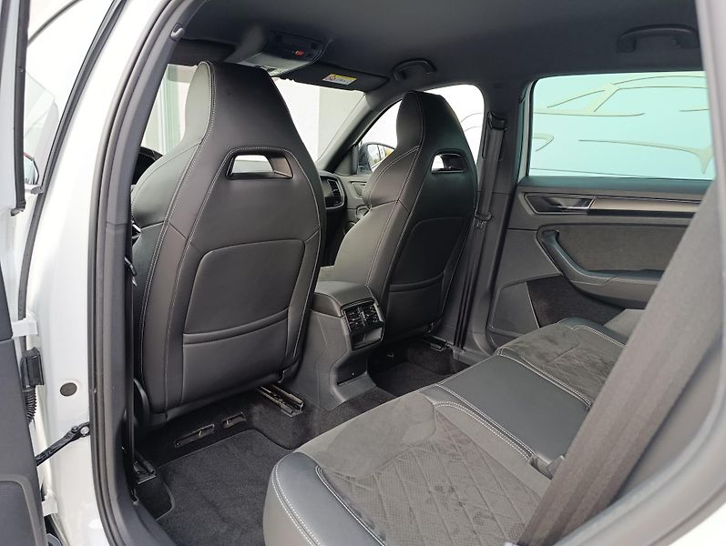 Škoda Kodiaq 2.0TDI 4X4 SPORTLINE 1.MAJ ČR  - fotka 14 z 34