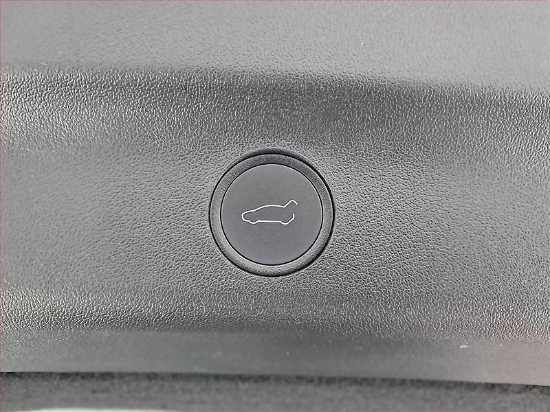 Tesla Model Y (2022) Long Range AWD 79kWh, SoH 92% - fotka 25 z 25