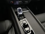 Volvo XC60 (2026) B5 AWD BLACK EDITION PLUS AUT - náhled 29