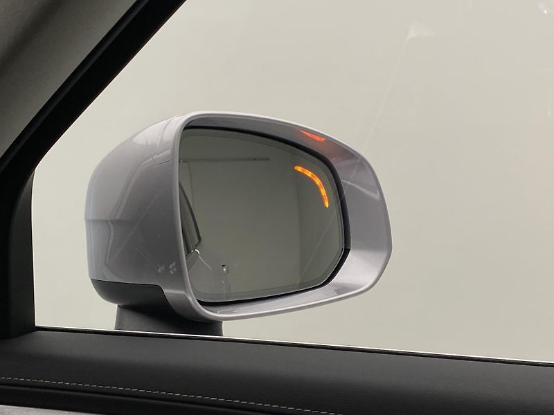 Volvo XC90 (2025) T8 AWD Plug-in BRIGHT PLUS 7m - fotka 36 z 76