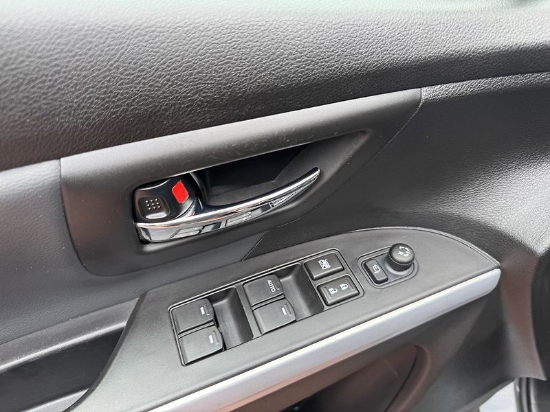 Suzuki SX4 S-Cross (2021) 1.4i BoosterJet AllGrip LED - fotka 29 z 50