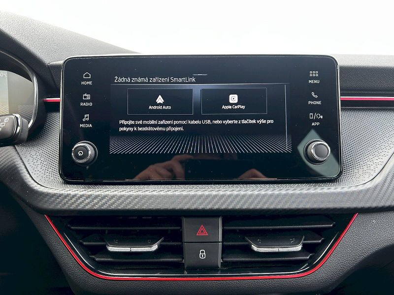 Škoda Kamiq (2025) 1.0 TSI 85kW DSG Monte Carlo - fotka 12 z 35