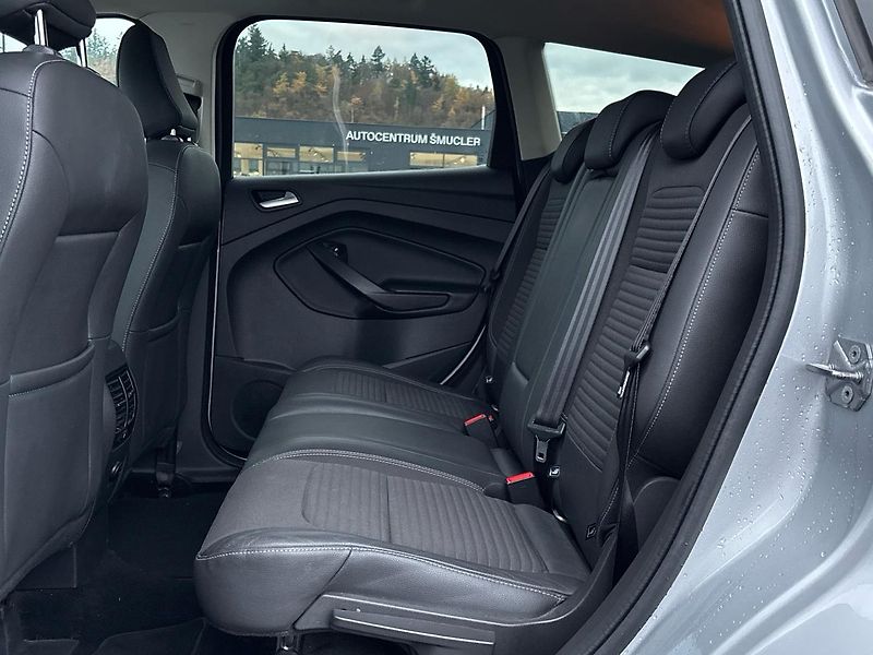 Ford Kuga Titanium - fotka 8 z 26