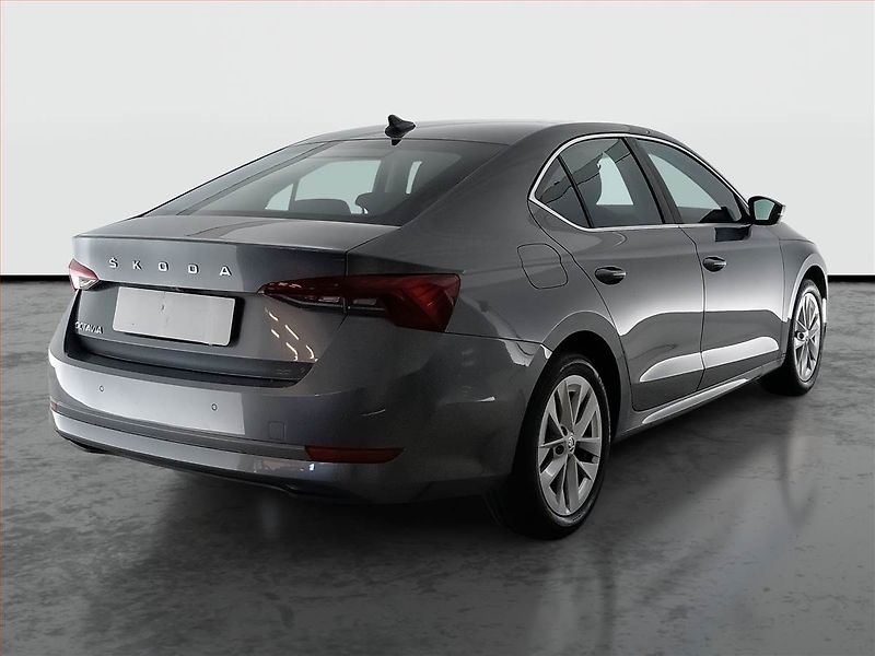 Škoda Octavia (2023) 2.0 TDI - fotka 5 z 17