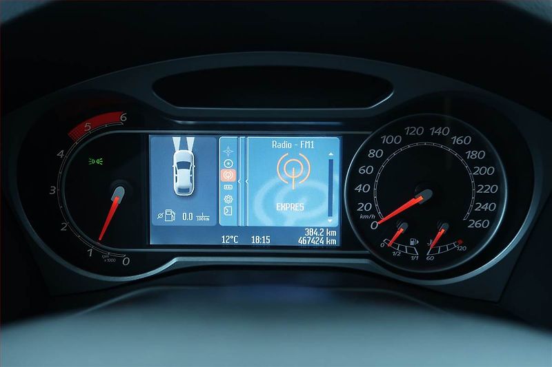 Ford Mondeo (2007) 2.0 TDCi, Serv.kniha, nová STK - fotka 11 z 16