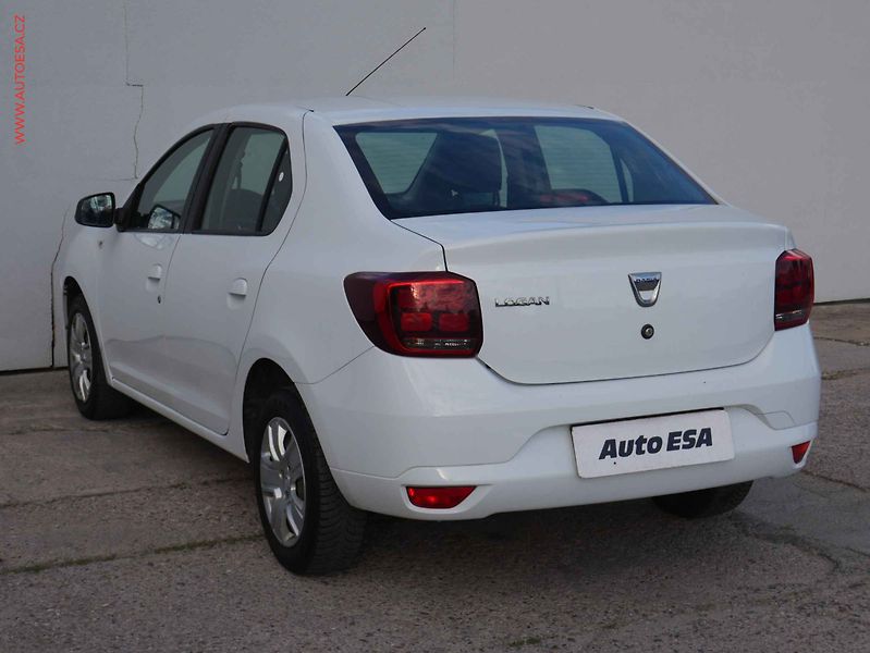 Dacia Logan (2020) 1.0 TCe, AC - fotka 4 z 14