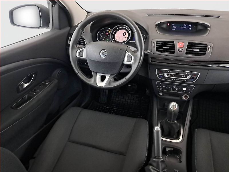 Renault Mégane (2011) 1.6 16V, ČR,1.maj, Tempomat - fotka 7 z 16
