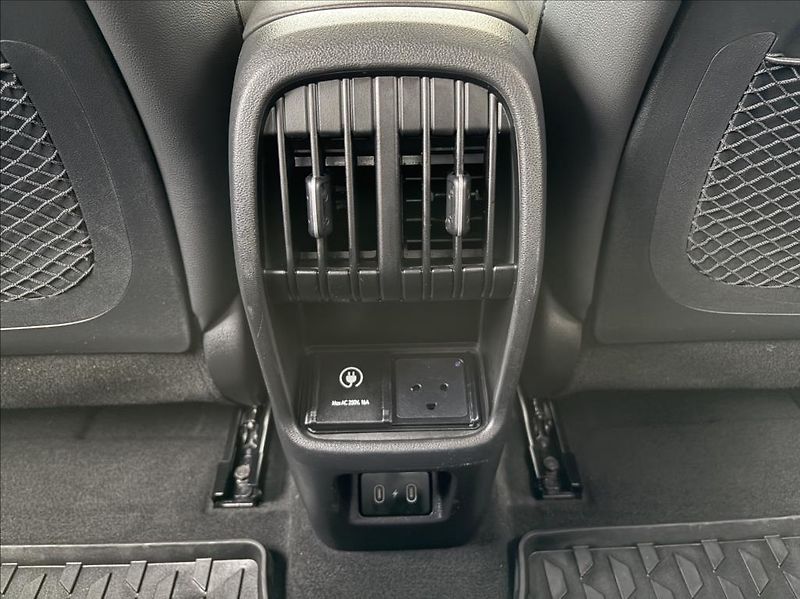 Hyundai Kona Power 65kW  Style Premium TT - fotka 15 z 26
