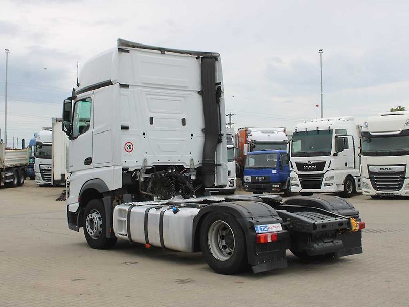 Mercedes-Benz Actros 1845, GIGASPACE, EURO 6 - fotka 4 z 18