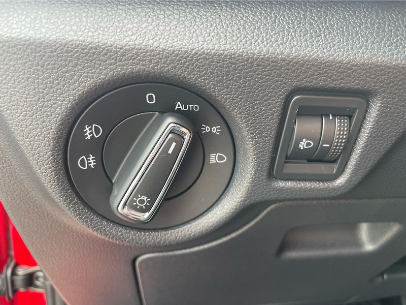 Škoda Scala 1.0 TSi DSG 7st. TOP SELECTION - fotka 15 z 28