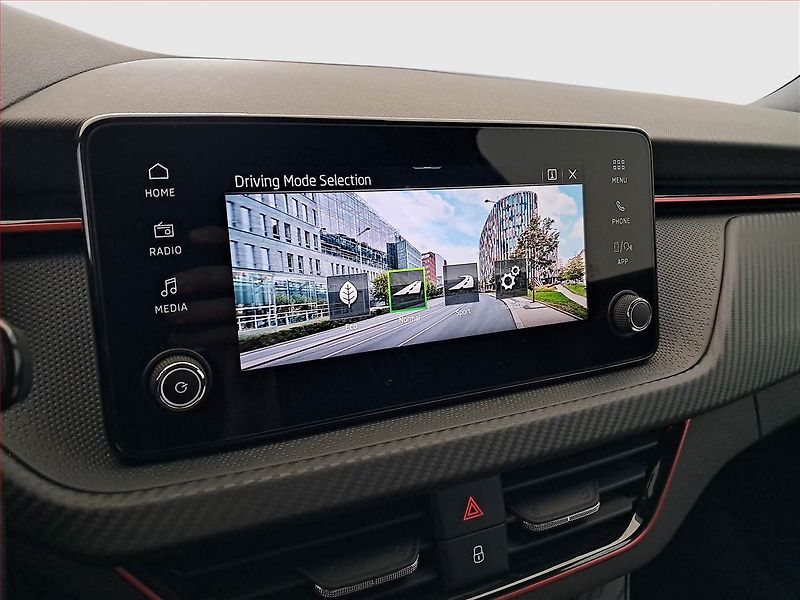 Škoda Scala (2024) Monte Carlo 1.0 TSI - fotka 20 z 21