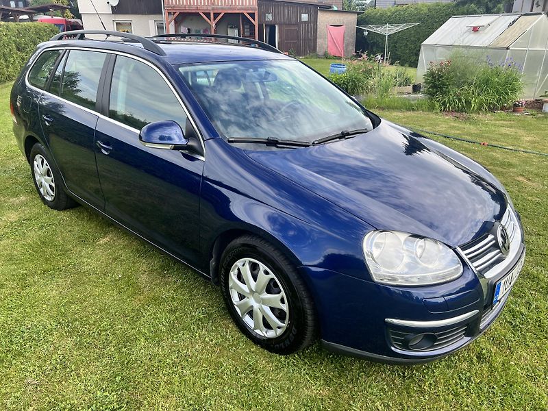 Volkswagen Golf 1.4TSI 90KW,DSG,DIGI,TEMPOMAT - fotka 9 z 45