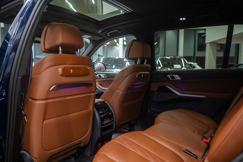 BMW X7 (2024) 40d M-SPORT MASÁŽ NEZÁVISLÉ TZ - fotka 28 z 67