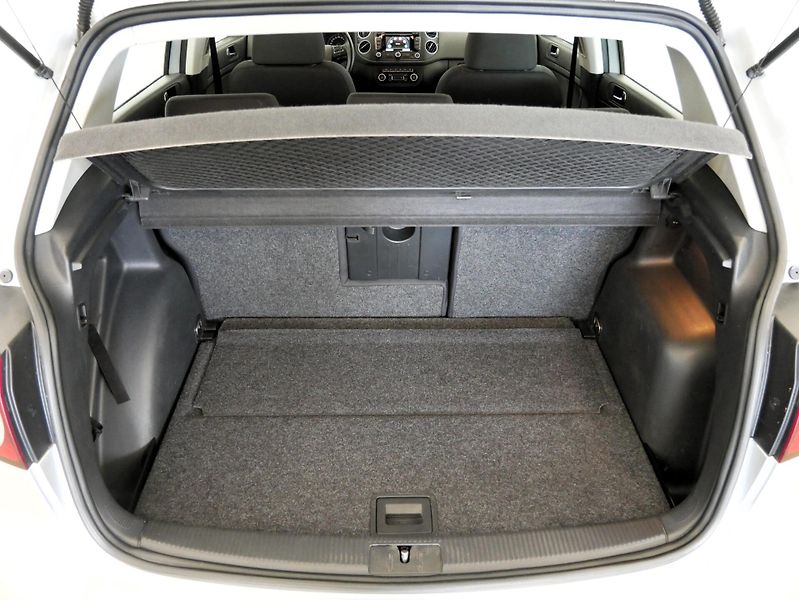 Volkswagen Golf Plus - fotka 23 z 23