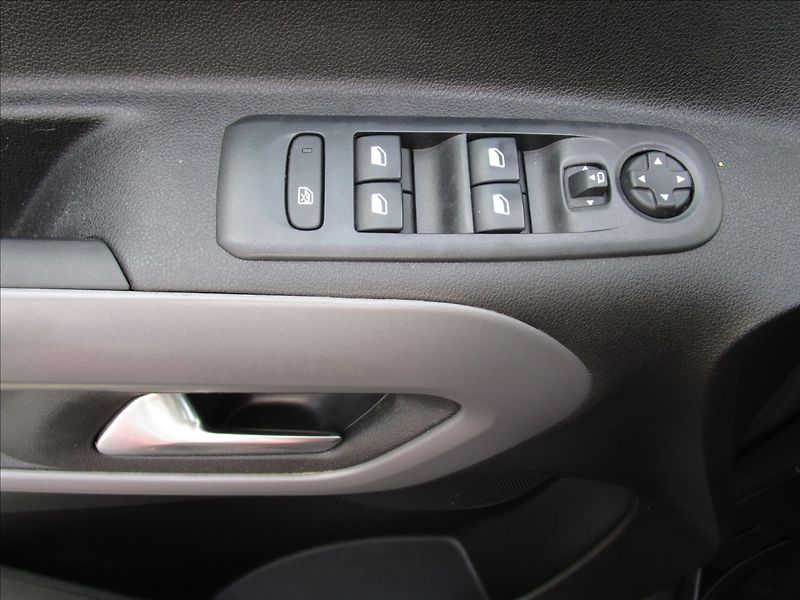 Toyota ProAce City Verso 1.5D-4D, 1. majitel - fotka 24 z 65