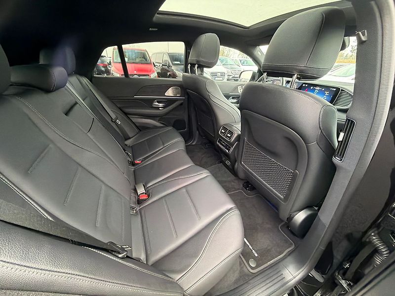 Mercedes-Benz GLE 450d 4MATIC AMG NIGHT - fotka 28 z 36