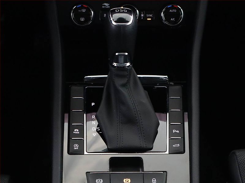 Škoda Superb (2021) Laurin&Klement 2.0 TDI - fotka 11 z 23