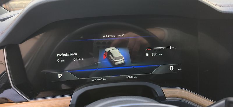 Volkswagen Touareg (2019) 4,0 TDi V8, R-Line, nez.topení - fotka 18 z 18