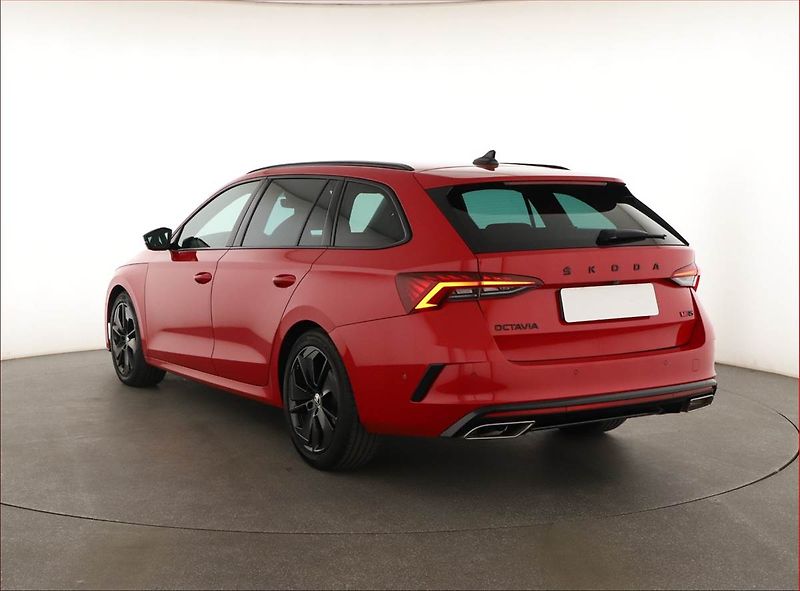 Škoda Octavia (2021) RS 2.0 TDI - fotka 4 z 20