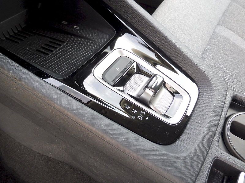Škoda Octavia (2025) Combi Top Selection 2,0 TDI 11 - fotka 18 z 29
