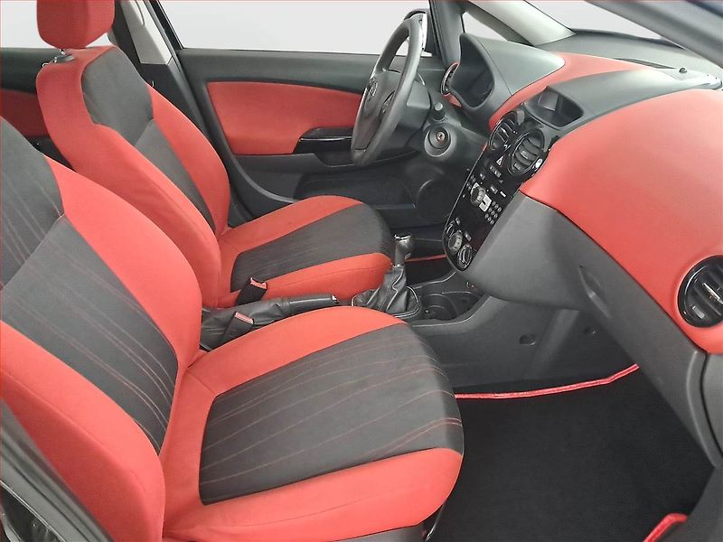 Opel Corsa (2008) 1.2, po STK, Klima, v provozu - fotka 9 z 17