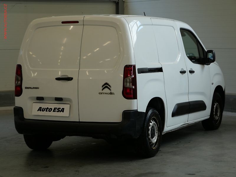 Citroën Berlingo (2020) 1.5HDi, 1.maj,ČR, AC, STK4/28 - fotka 4 z 17