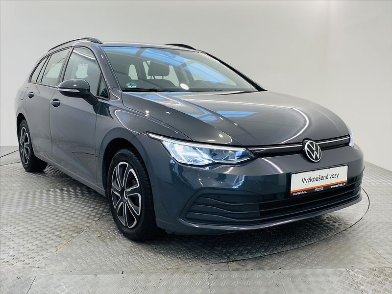 Volkswagen Golf 2,0 TDI DSG 85kW Life - fotka 24 z 25