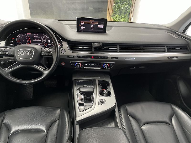 Audi Q7 3.0TDi 4x4 AT KŮŽE TZ HEAD-UP  - fotka 21 z 31