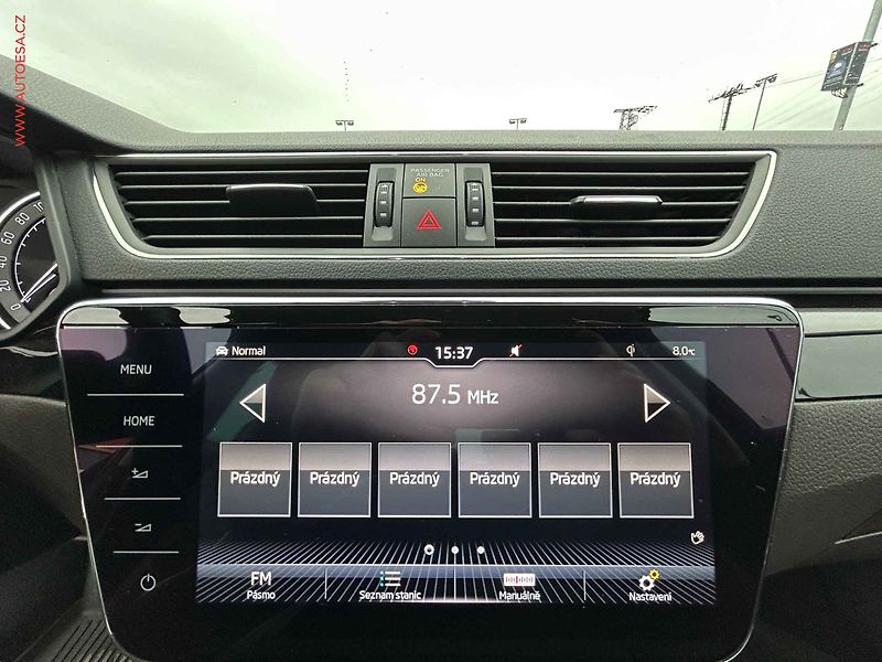 Škoda Superb (2018) 2.0 TSI 4x4, 2.maj,ČR, STK6 - fotka 15 z 17