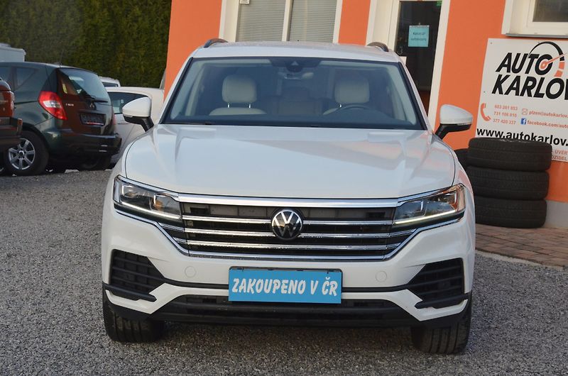 Volkswagen Touareg (2020) 3.0 TDi 200kW 4x4 / ČR / TAŽNÉ - fotka 2 z 44