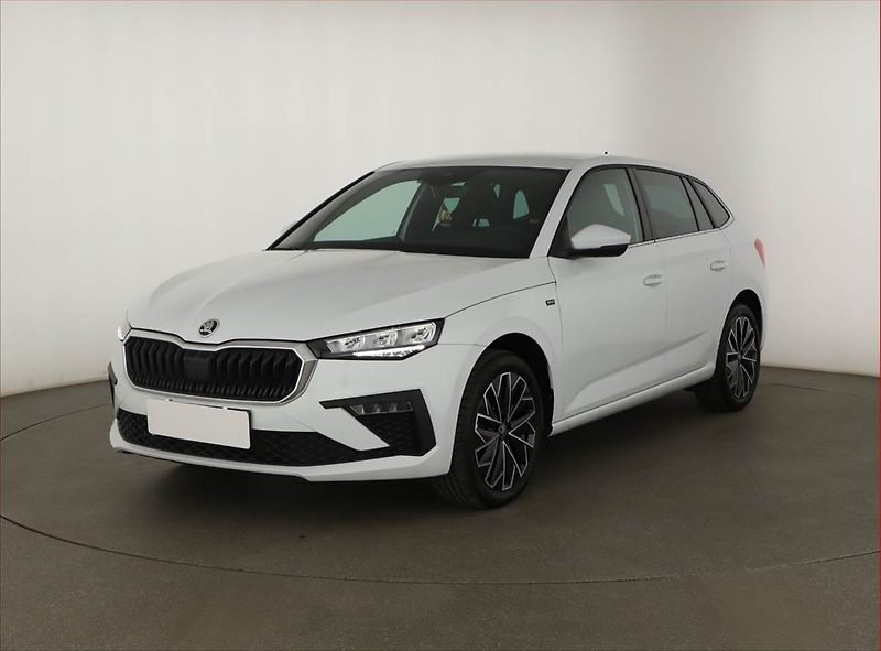 Škoda Scala (2025) 1.0 TSI, Drive - fotka 2 z 14