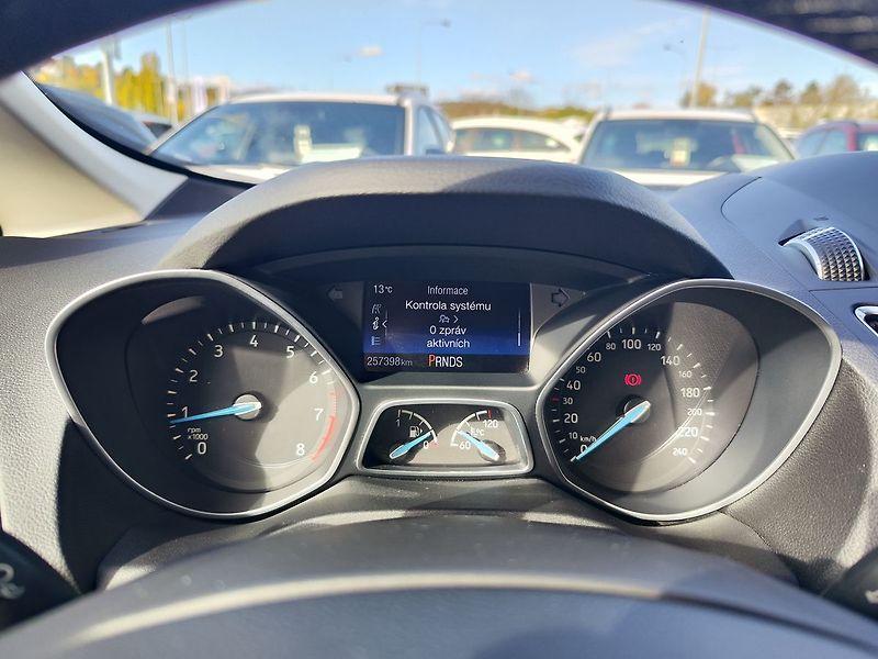 Ford C-MAX 1.5 EB/110kW  Titanium AT - fotka 14 z 27