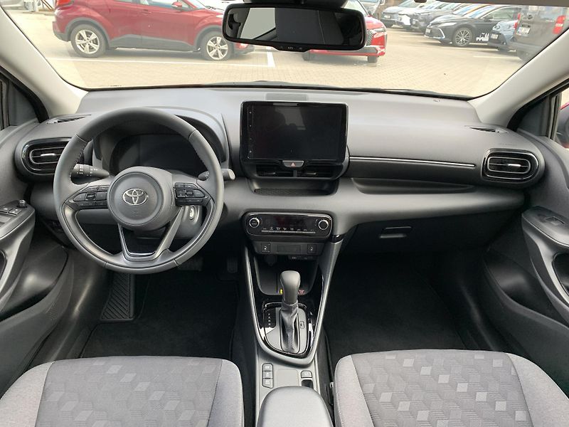 Toyota Yaris (2026) Style 1,5 HEV AT - fotka 5 z 13