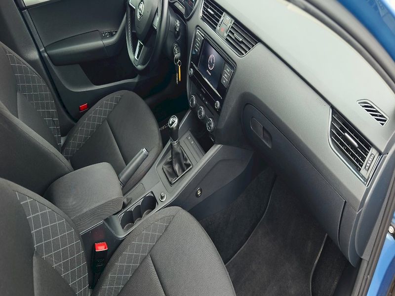 Škoda Octavia (2020) TD 85/1.6 M5F - fotka 14 z 24