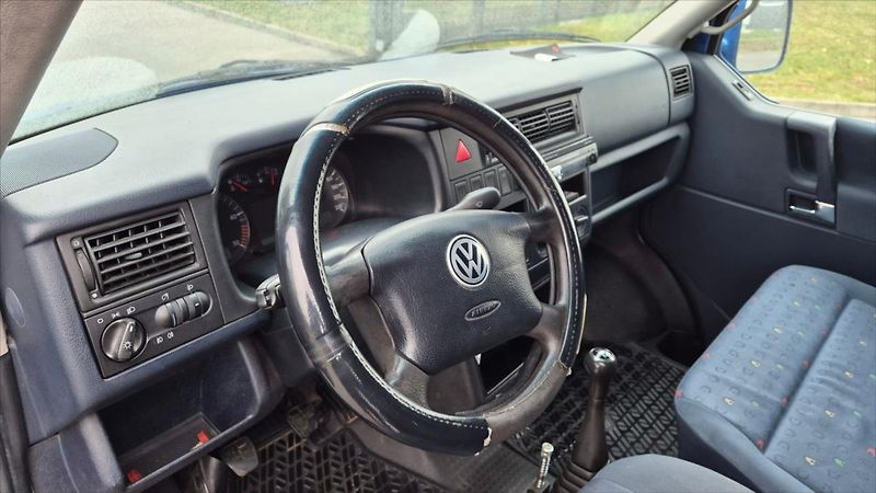 Volkswagen Caravelle 2,5 TDi 75 Kw tažné ALU - fotka 10 z 13