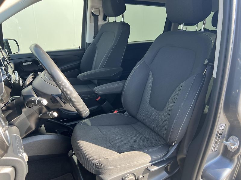 Mercedes-Benz Třídy V (2017) V250d*4Matic*7míst*Servis* - fotka 12 z 34