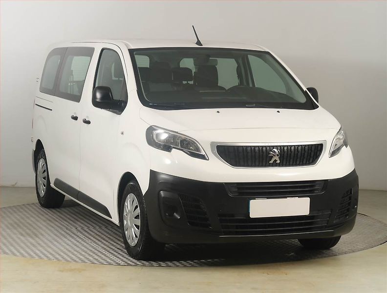 Peugeot Expert (2017) 1.6 BlueHDi, Bus, 6Míst, ČR - fotka 1 z 17