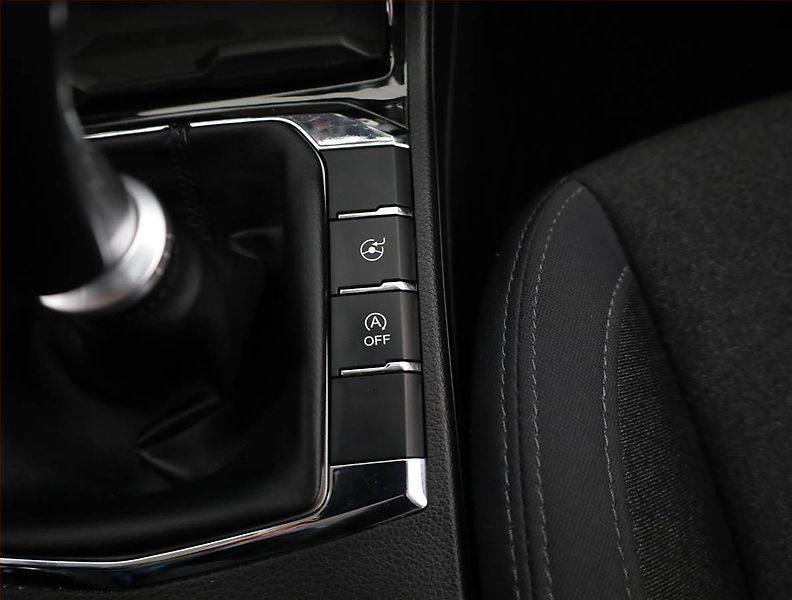 SsangYong Korando (2022) 1.5 T-GDI, Serv.kniha, Xenony - fotka 13 z 20