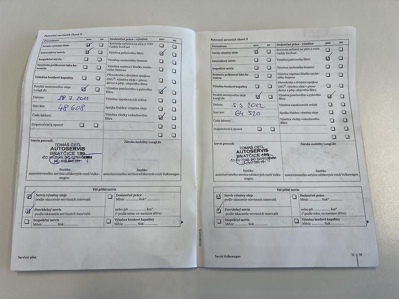 Volkswagen Caddy (2010) 1.9 TDI, Nová STK - fotka 27 z 32