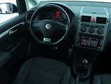 Volkswagen Touran (2009) Highline 1.4 TSI, Tempomat - náhled 7