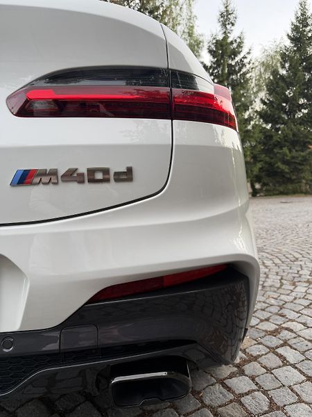 BMW X4 3.0 M40d - fotka 4 z 19