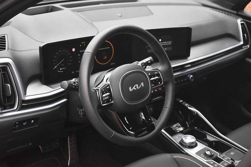 Kia Sorento má rodinám stále co nabídnout