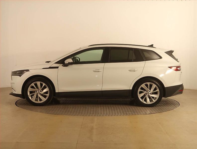 Škoda Enyaq (2021) Suite iV 60 (62 kWh), SoH 91% - fotka 3 z 23