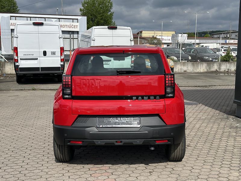Fiat Grande Panda (2026) Pop 1,2T Hybrid 110k Automat - fotka 6 z 16