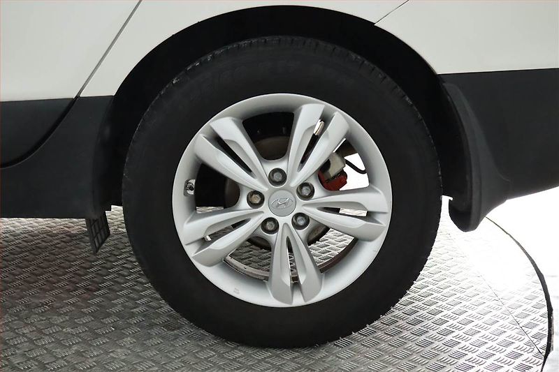 Hyundai ix35 (2011) 1.7 CRDi, Serv.kniha, Tempomat - fotka 15 z 19