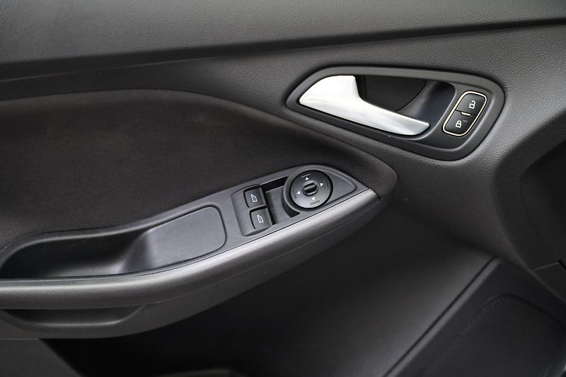 Ford Focus - fotka 12 z 23